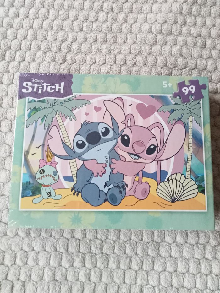 Puzzle Angèl et Stitch