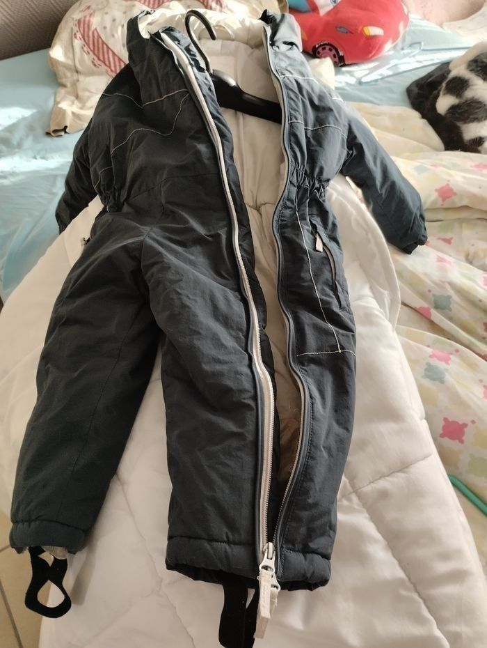 Combinaison de ski taille 2 ans - photo numéro 2
