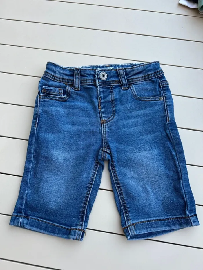 Bermuda jean