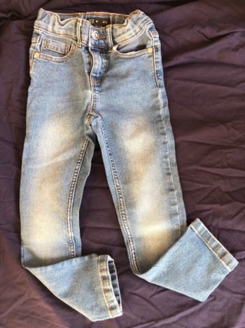 Jean 4/5 ans