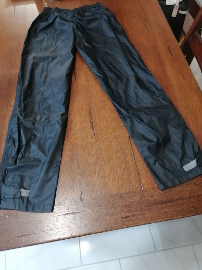 Pantalon imperméable taille S - photo numéro 4