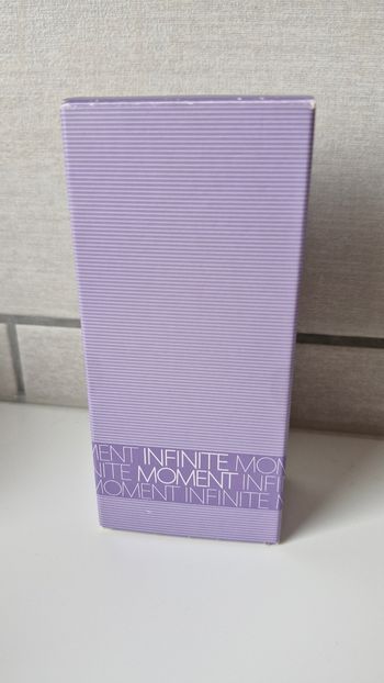 Infinite Moment eau de toilette pour femme Avon 