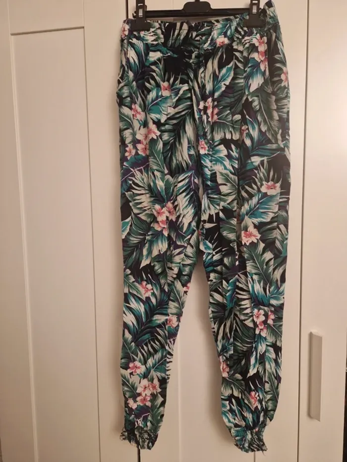 Pantalon été, TU