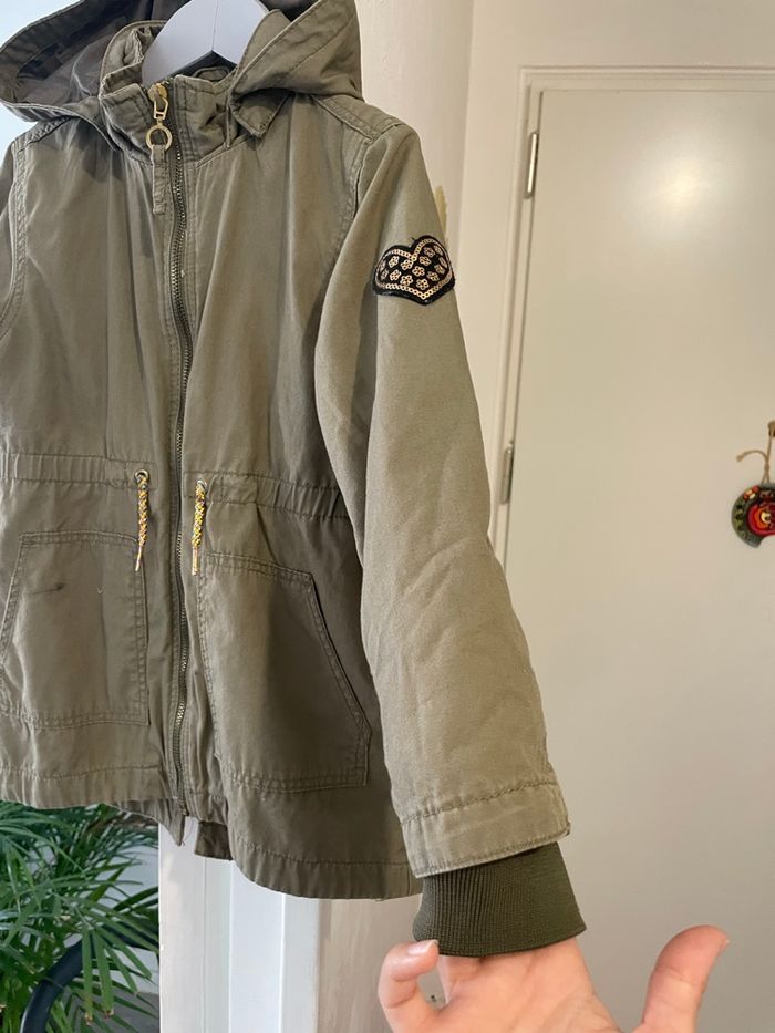 H&M - parka à capuche kaki  taille 4/5 ans - photo numéro 2