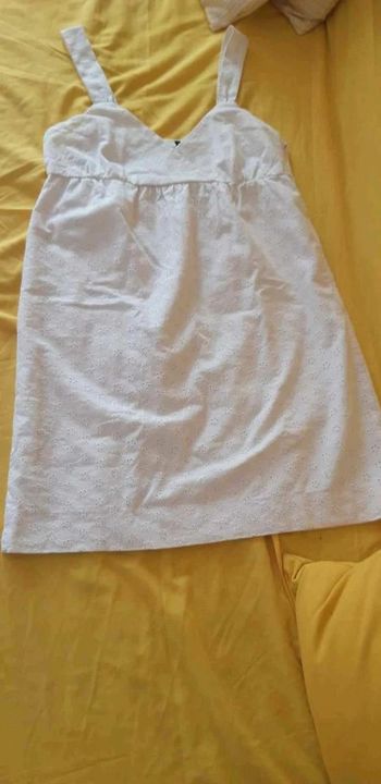 Robe en broderie  anglaise Naf  Naf  T40/42