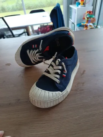 Baskets en toile