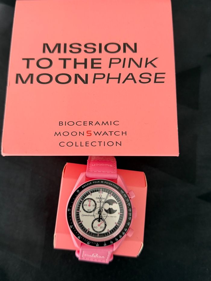 Swatch X Oméga speedmaster - photo numéro 2