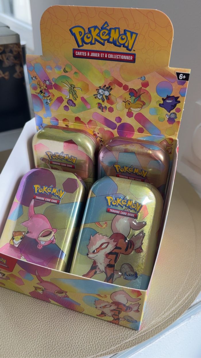 Mini tin 151 Pokémon + carton de display