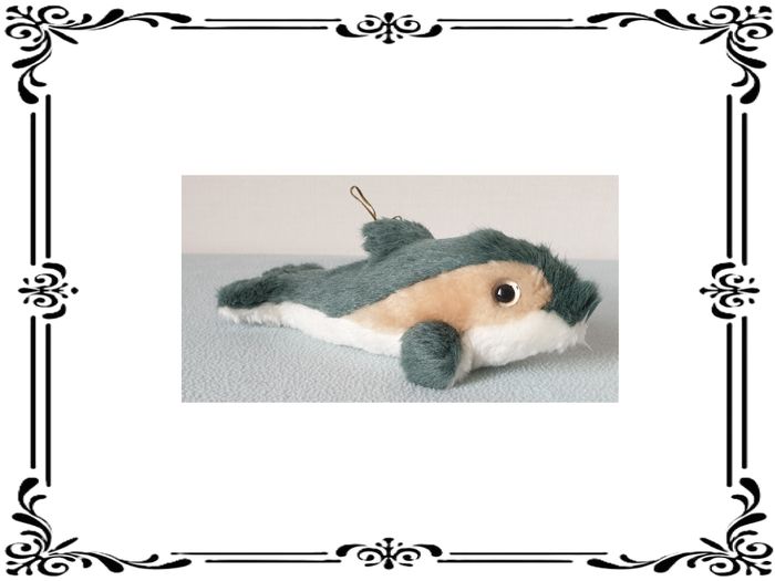 Peluche dauphin gris. - photo numéro 2