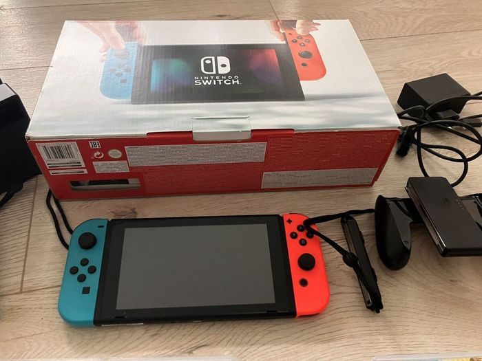 Nintendo Switch - photo numéro 3