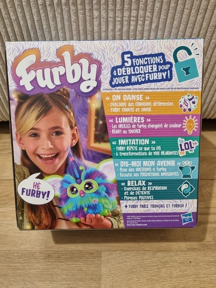 Furby brille dans le noir - photo numéro 4