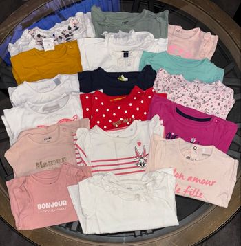 Suite vêtements 6 mois 