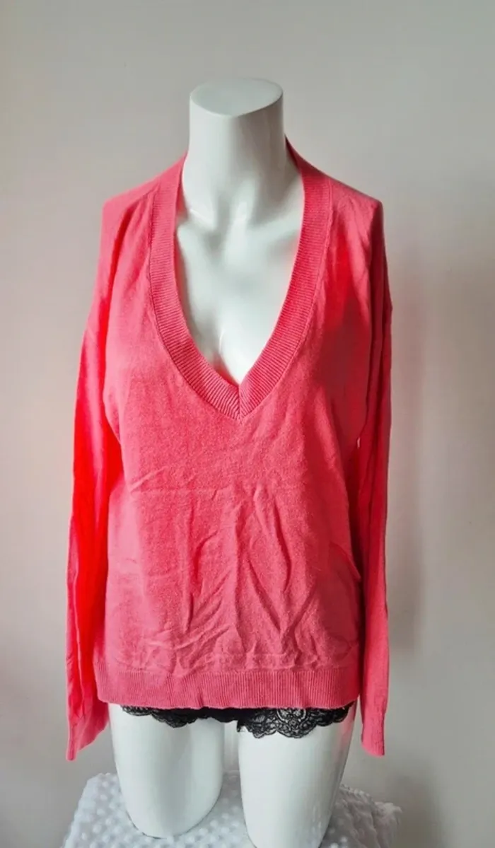 Pull fin col V Fushia taile M