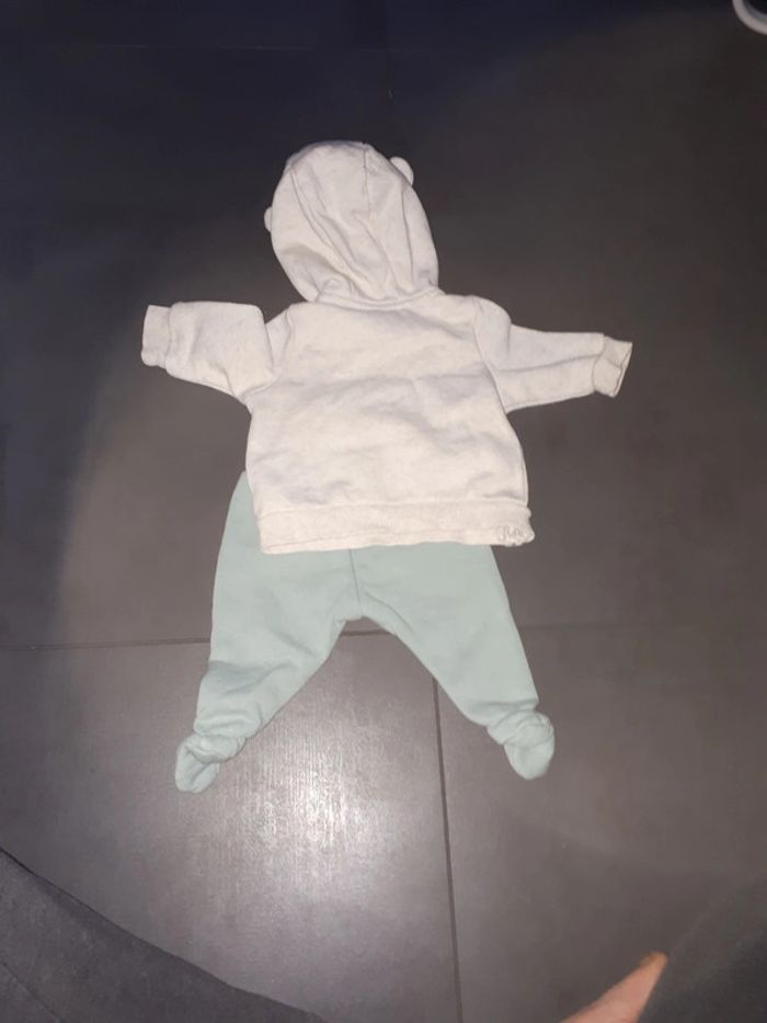 Joli ensemble H et M naissance 50 cm - photo numéro 8