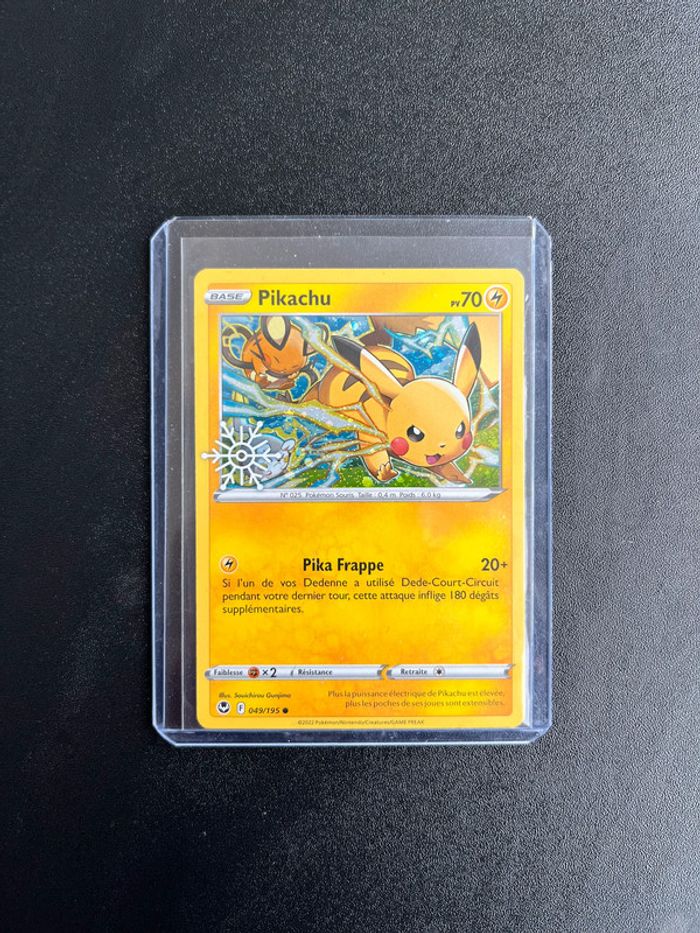Carte Pokémon Pikachu 049/195 Stamp snowflake