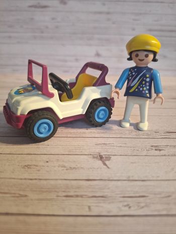 Figurine Playmobil voiture et enfant