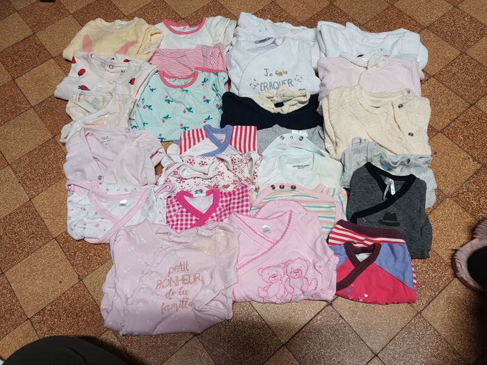 Lot 1 mois fille
