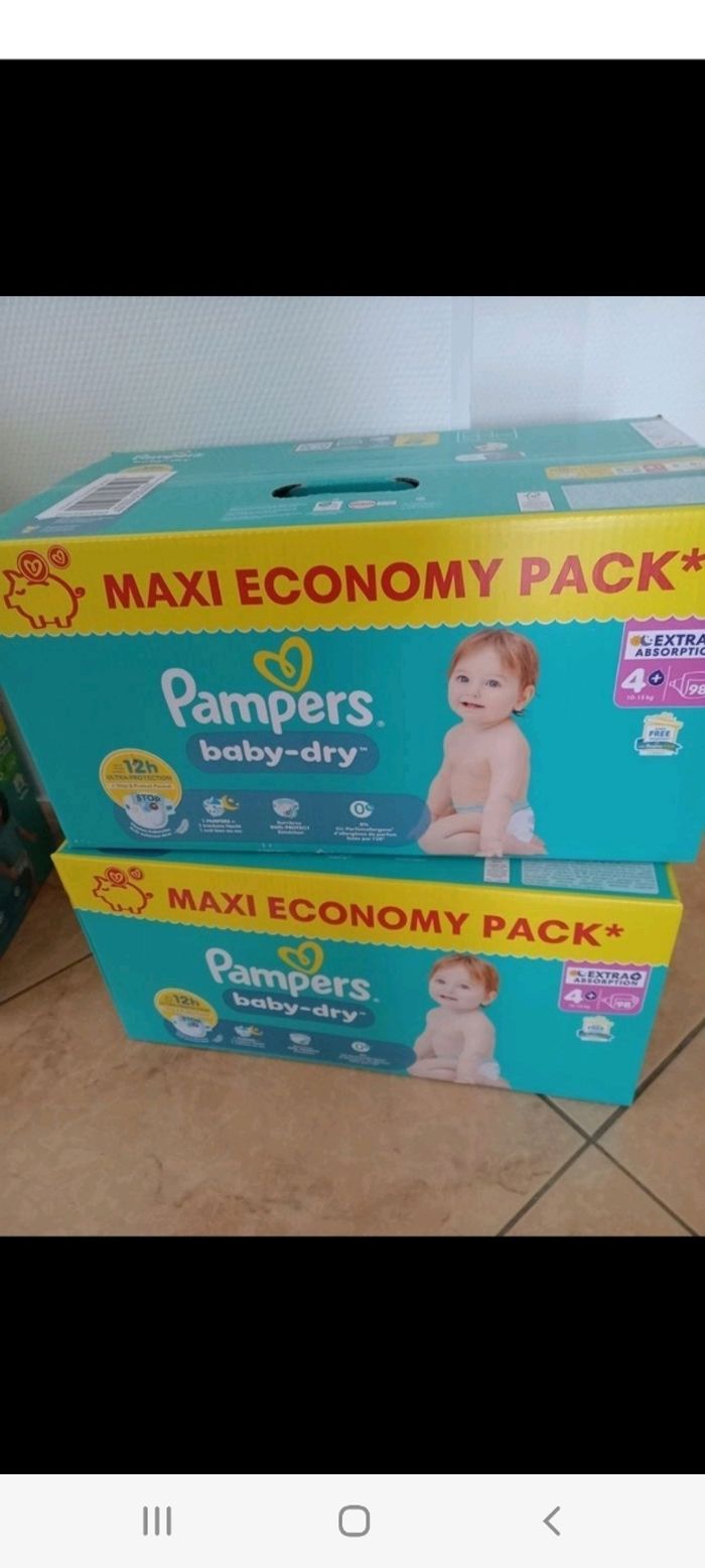 196 couches pampers baby dry taille 4+