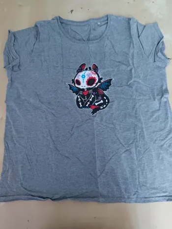 T-shirt avec imprimé dragon coloré