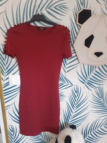 Robe bordeaux ouverte aux épaules XS