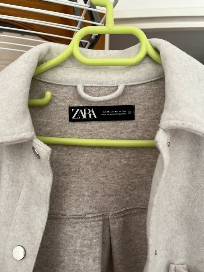 Veste Zara en XS - photo numéro 2