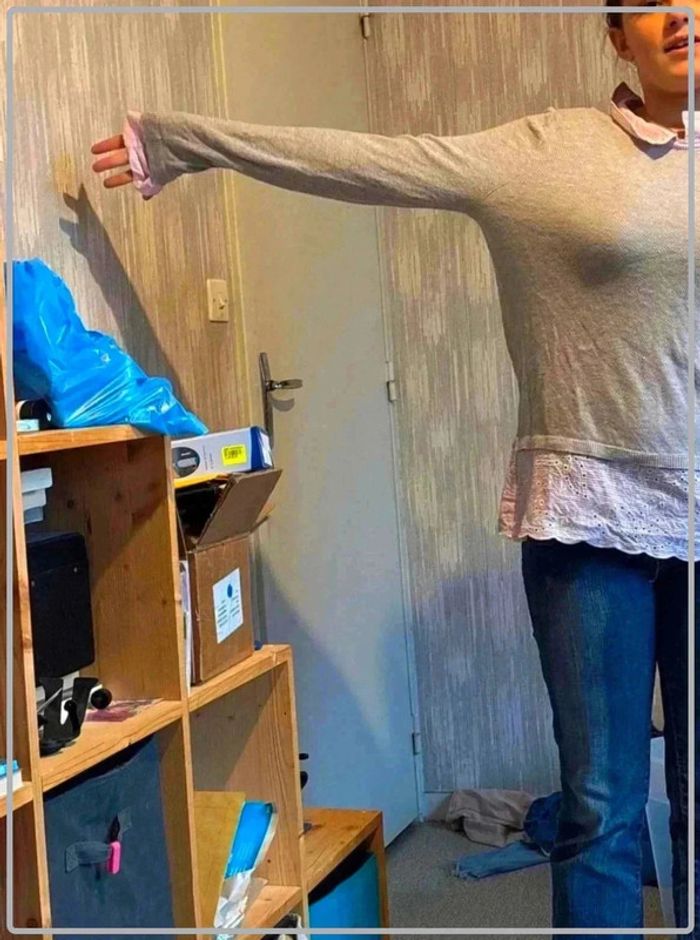Tres jolie pull chemise taille 40 - photo numéro 2