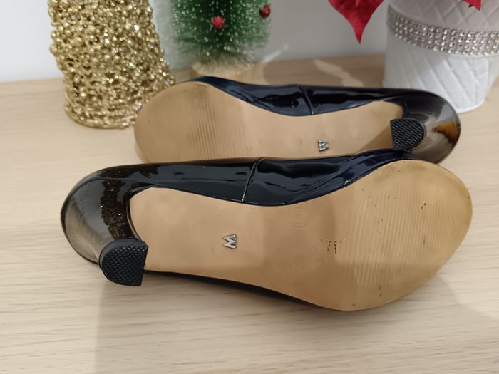 Escarpins vernis marine P 36 - photo numéro 8