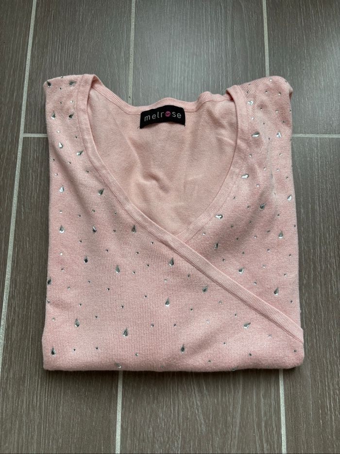 Pull rose coll V - photo numéro 5