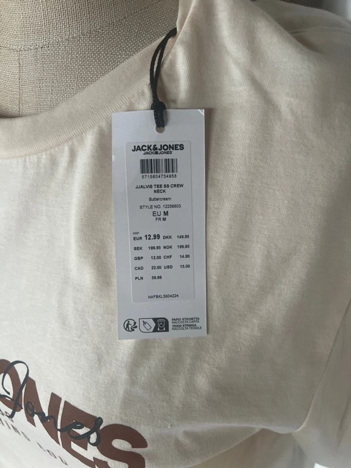 Jolie tee shirt Jack & Jones neuf - photo numéro 4