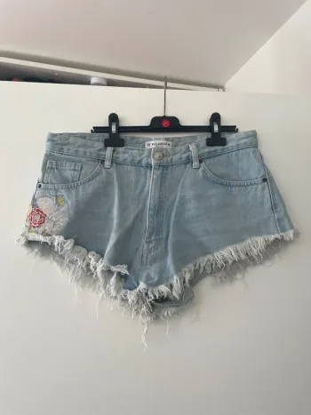 Mini short Pull&Bear 40