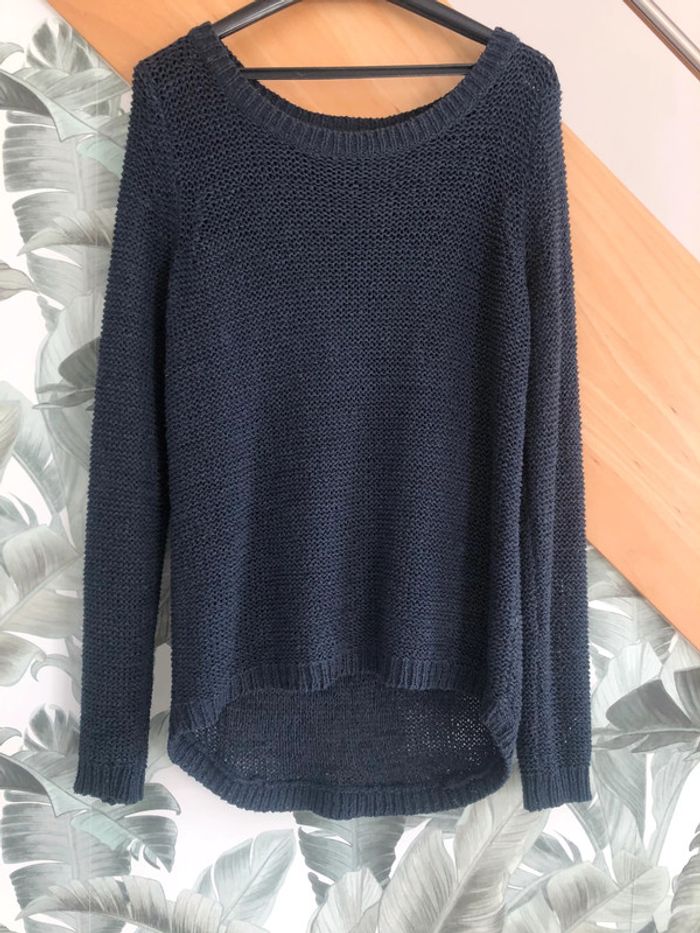 Pull bleu marine aspect maille crochetée