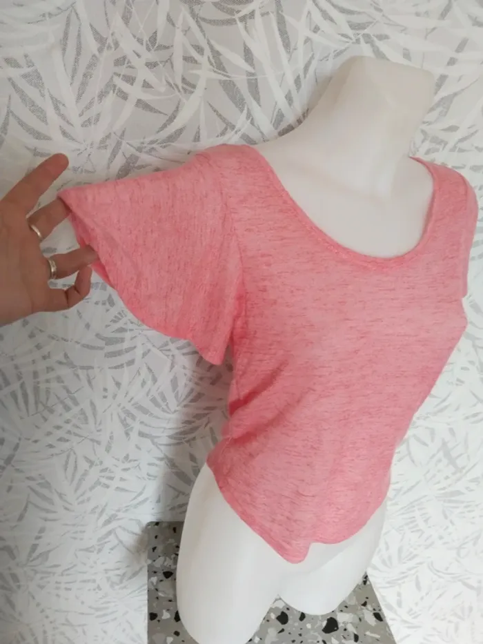 Joli haut, top femme marque Bershka taille M 38 40 - photo numéro 3