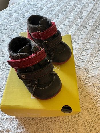 Chaussures bébé en cuir
