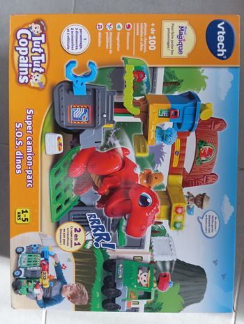 Tut tut copains camion parc sos dino