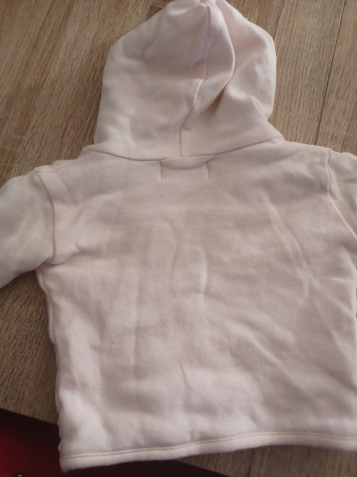 Gilet 3 mois tout doux - photo numéro 4