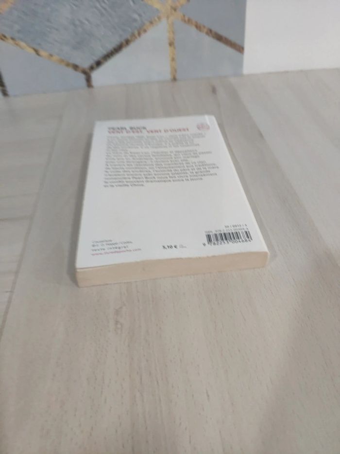 Livre poche vent d'est vent d'ouest Pearl Buck - photo numéro 3