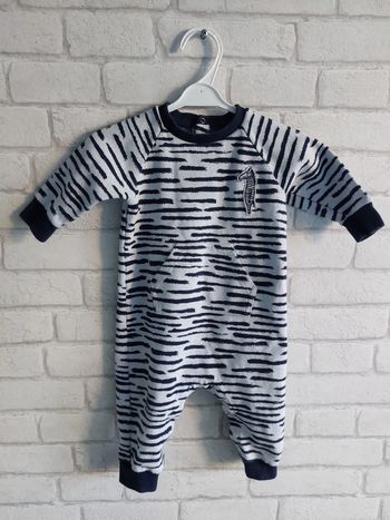 Combinaison Petit Bateau Jean Jullien taille 12 mois