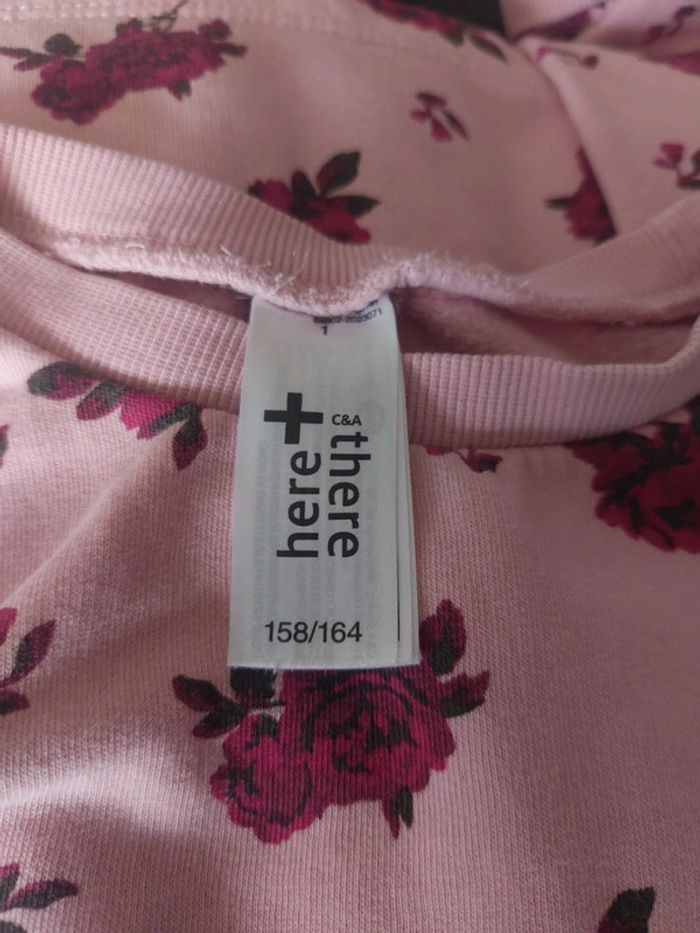 Sweat C&A taille 14 ans - photo numéro 3