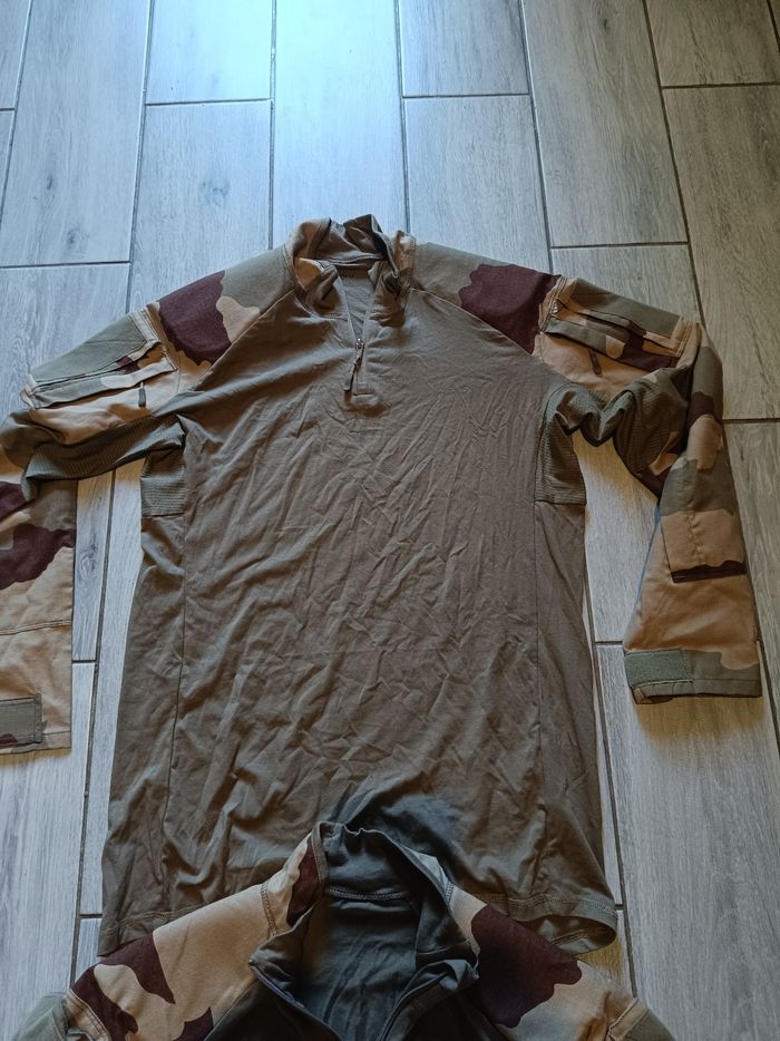 2 chemises ubas  sable taille 104M(soit du 52) prix 35€ l'unité - photo numéro 7