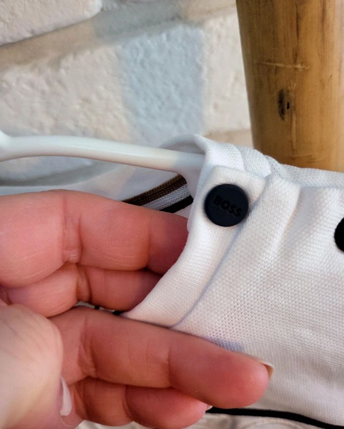 Teeshirt type polo blanc taille 12 mois BOSS neuf - photo numéro 9