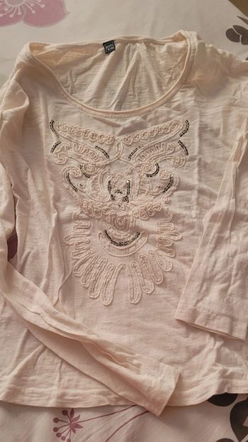 Tee-shirt ML blanc cassé avec sequins