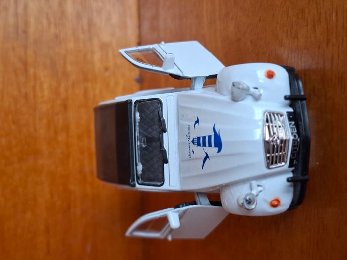 2CV - DEPARTEMENT 17 - SOFT-TOP - photo numéro 3