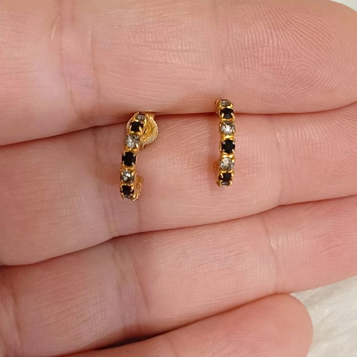 Boucles d'oreilles vintage en métal doré - photo numéro 3