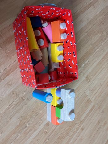 Jeu en bois construction