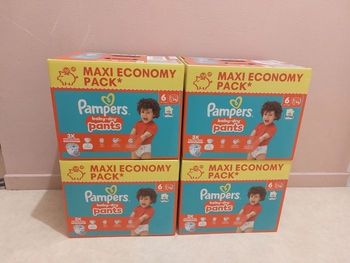 4 maxi Économique pack de 74 couches culottes pampers pants baby dry. taille 6. 296 couches au total