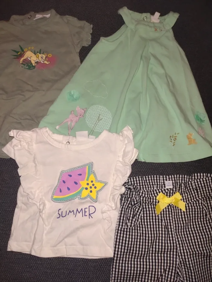 Lot taille 1 mois