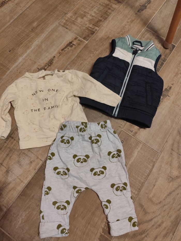 Lot vêtements garçon 9 mois - photo numéro 8