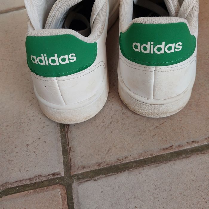 Baskets Adidas enfant - photo numéro 2