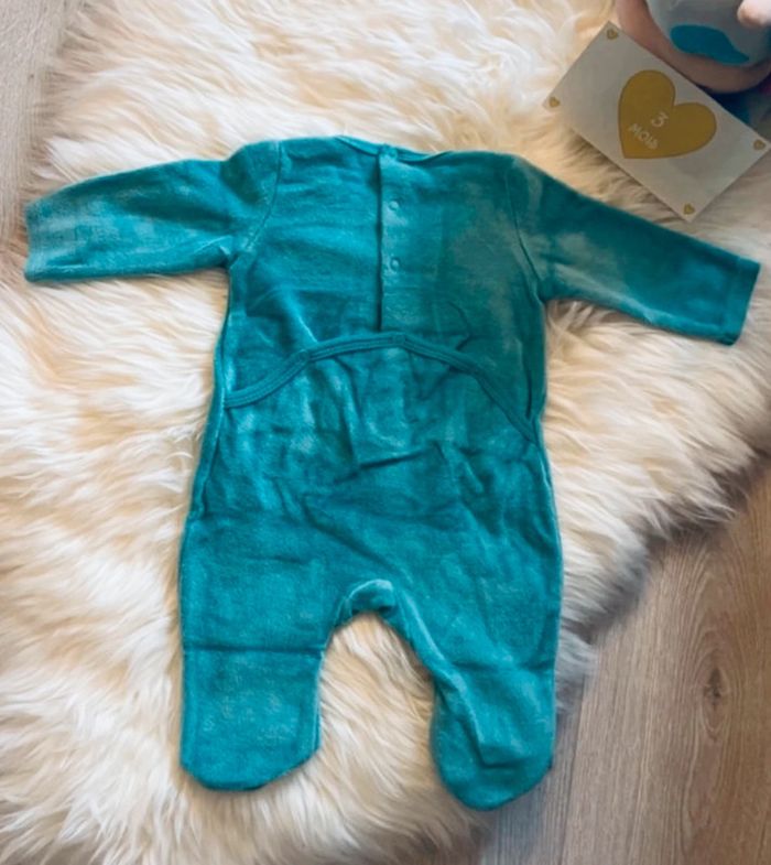 3 mois - pyjama velours bleu - photo numéro 3