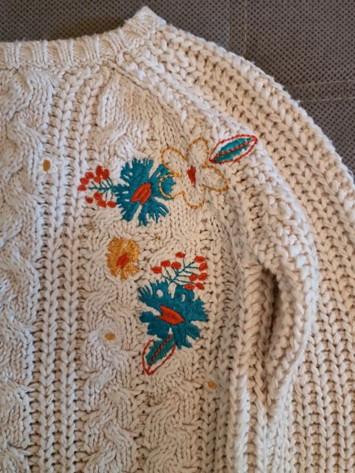 Pull fille - photo numéro 2